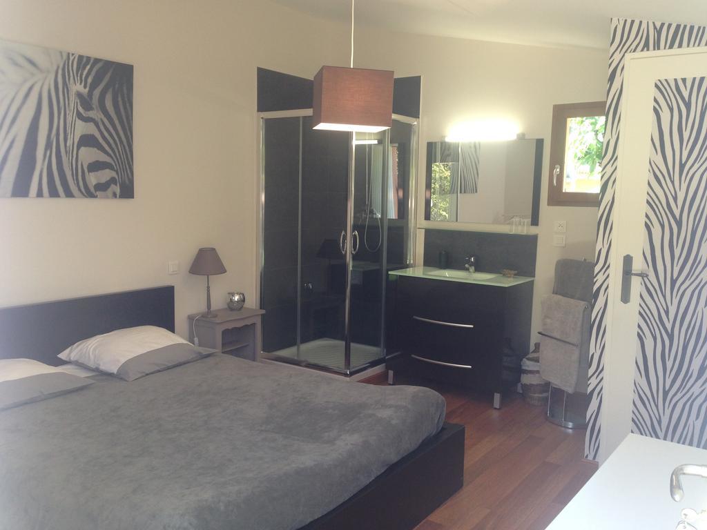 Bed and Breakfast Chez Calou Mane  Camera foto