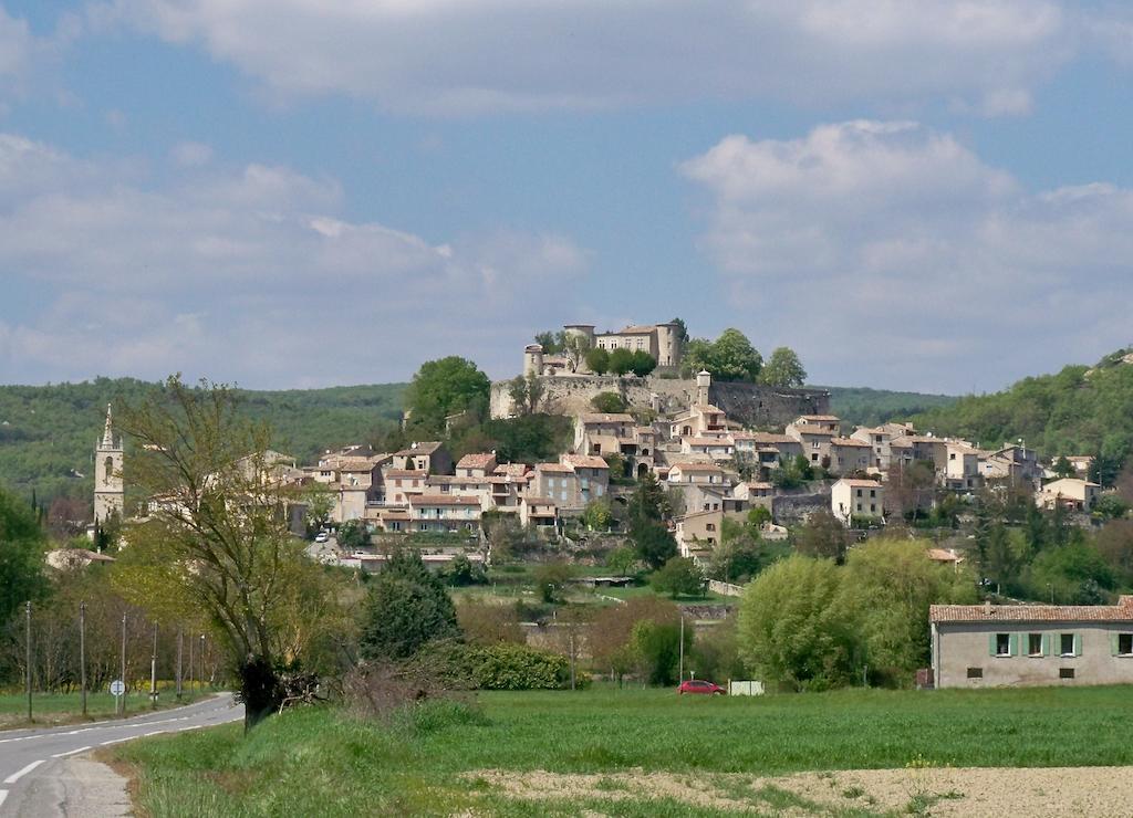 Bed and Breakfast Chez Calou Mane  Esterno foto