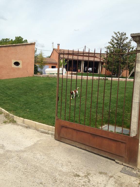 Bed and Breakfast Chez Calou Mane  Esterno foto